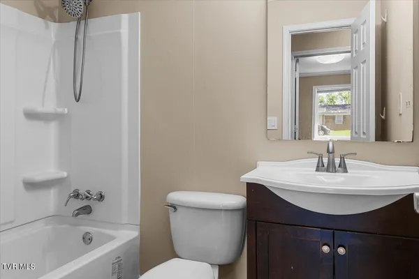 $279,000 | 146 Circleview Drive, Johnson City, TN 37615