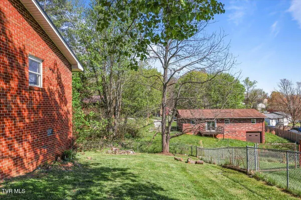 $279,000 | 146 Circleview Drive, Johnson City, TN 37615