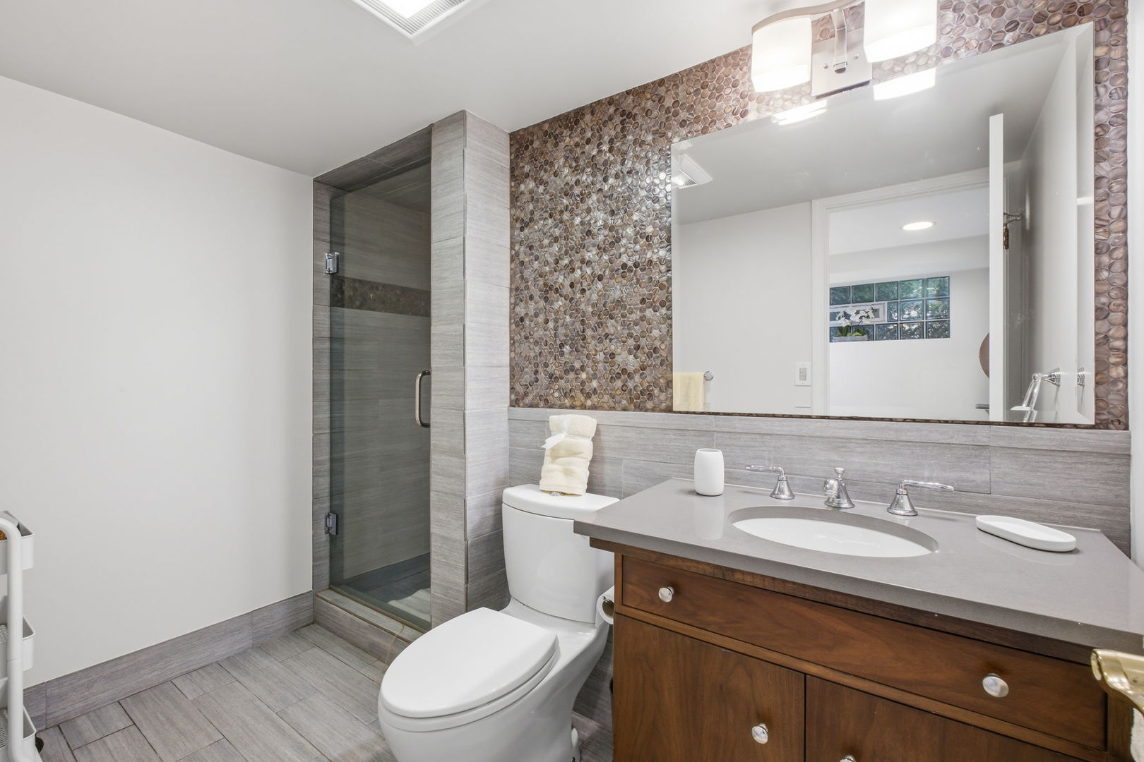 1010 Sheridan Road Wilmette, IL 60091 - Photo 32 of 41