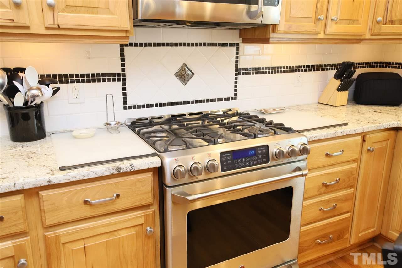 402 Perry Street Rolesville, NC 27571 - Photo 12 of 30 Gallery Image 12
