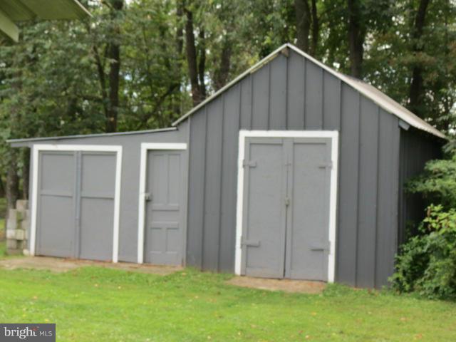 13947 Fairview Road Clear Spring, MD 21722 - Photo 14 of 22 Shed