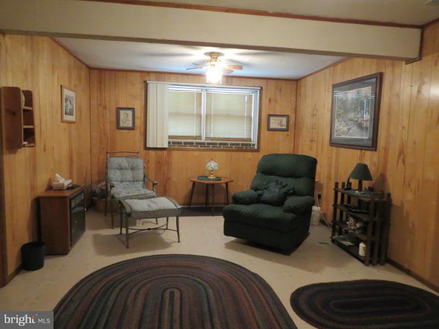 13947 Fairview Road Clear Spring, MD 21722 - Photo 9 of 22 Family Room