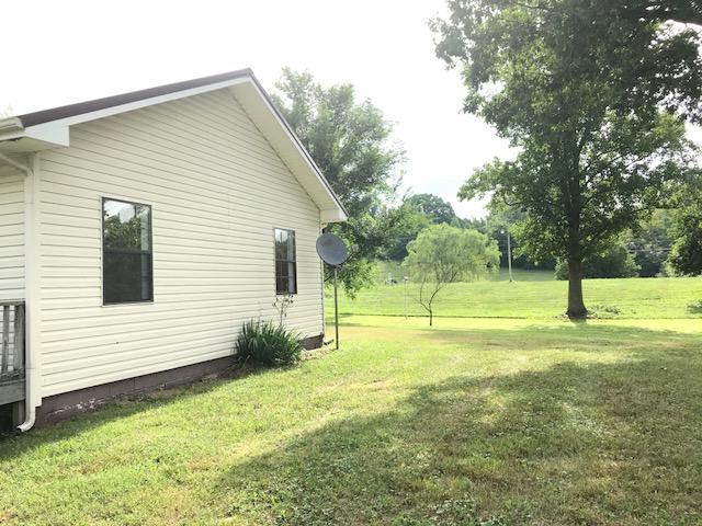 756 Sheppard Road Oneida, TN 37841 - Photo 2 of 10 IMG_5904