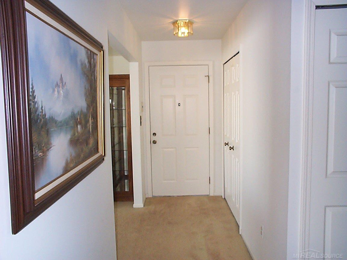 1935 River Road, Unit 7 St. Clair, MI 48079 - Photo 20 of 27 31227127-19.JPG