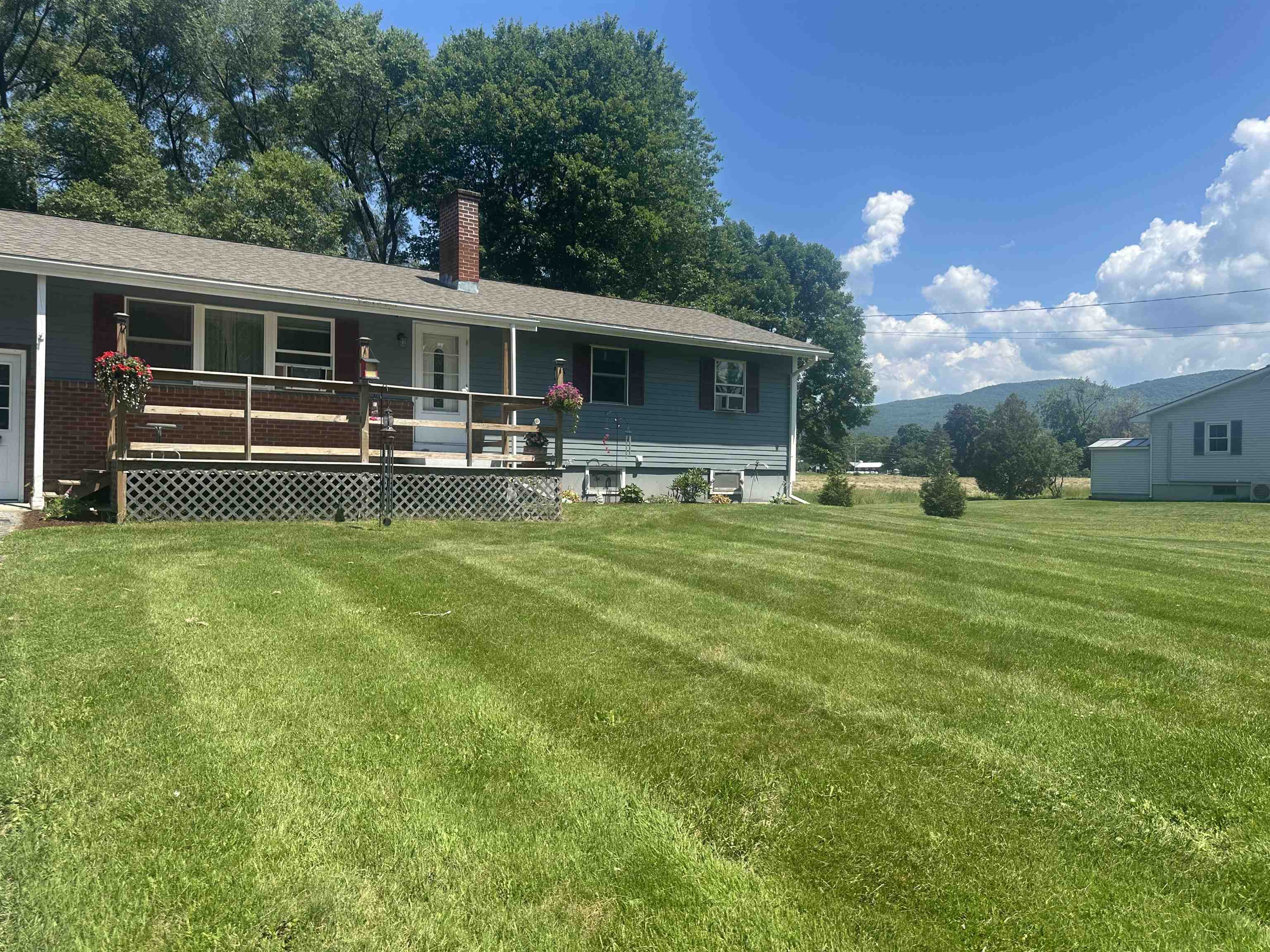 35 Ossie Road Middlebury, VT 05753 - Photo 2 of 37