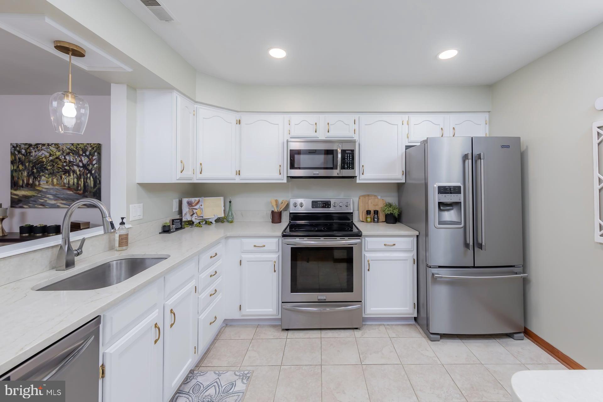 445 Locust Avenue, Unit 5102 Pitman, NJ 08071 - Photo 9 of 17 Gallery Image 9