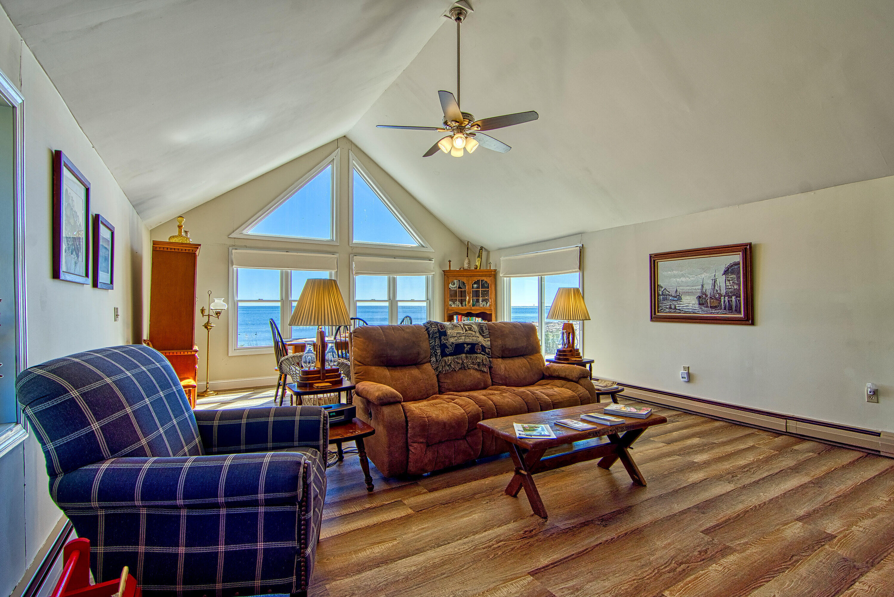 96 Cranberry Point Road Gouldsboro, ME 04624 - Photo 13 of 36 96 Cranberry great room 2