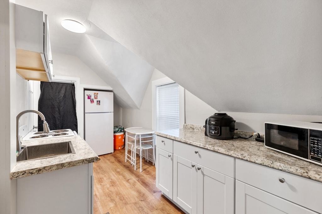 11 Holten Street Danvers, MA 01923 - Photo 17 of 35