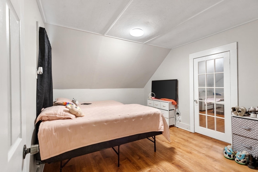 11 Holten Street Danvers, MA 01923 - Photo 19 of 35