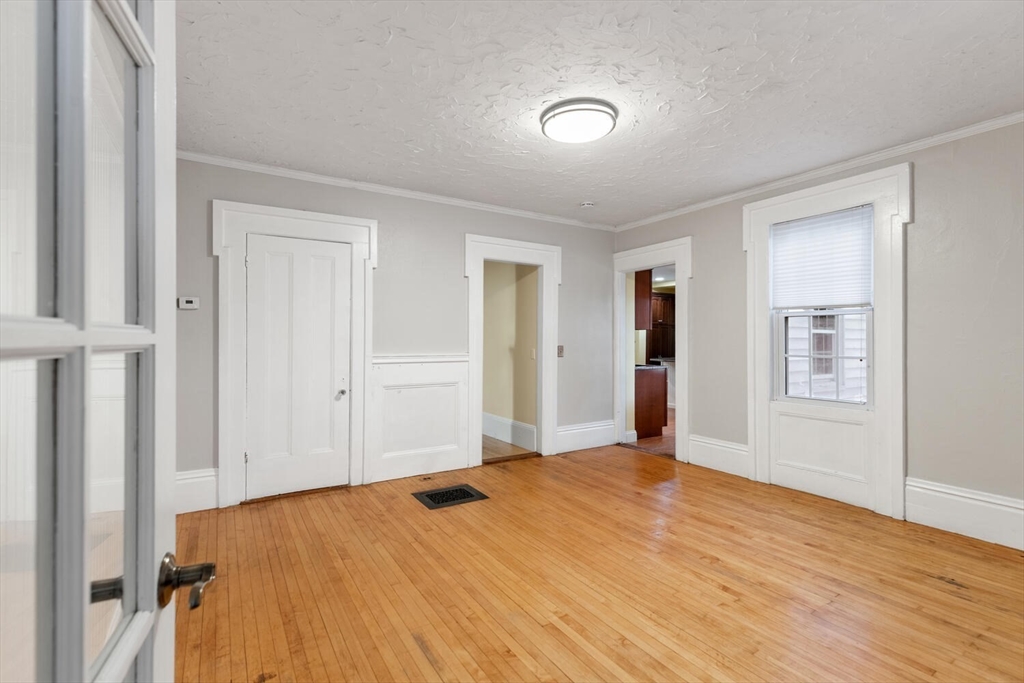 11 Holten Street Danvers, MA 01923 - Photo 7 of 35