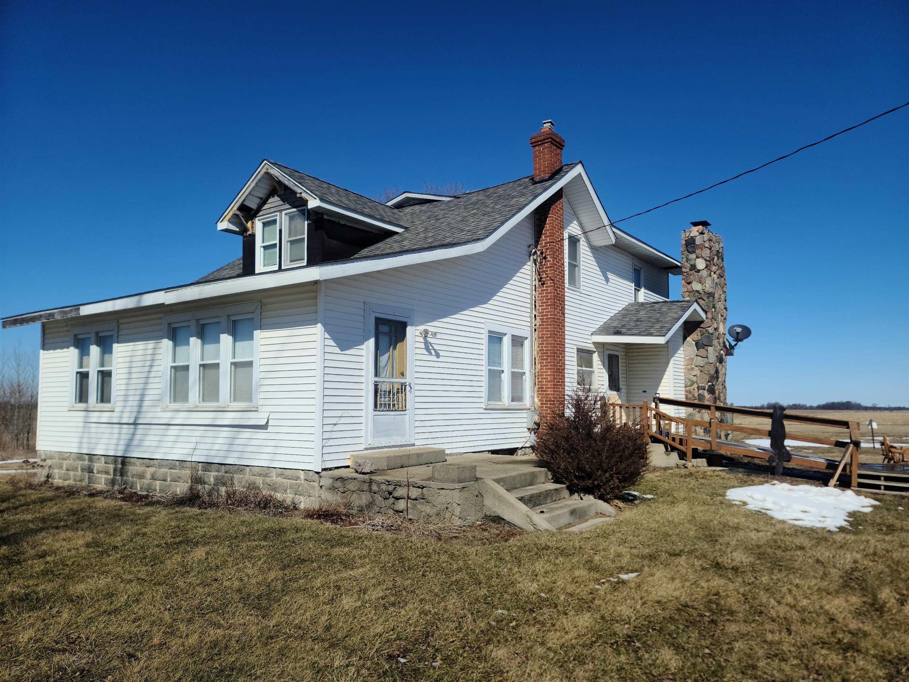 8647 Middleton Road Lennon, MI 48449 - Photo 1 of 24