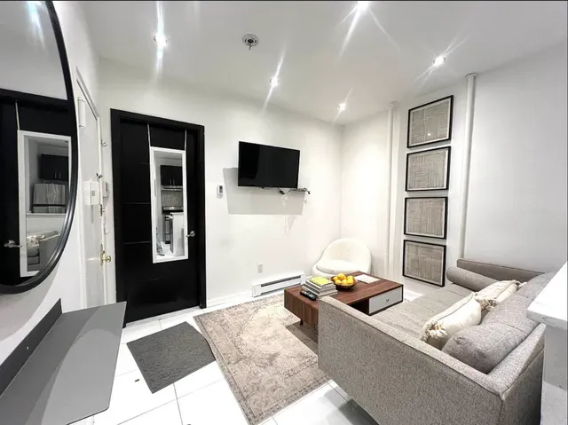 $3,800 | 21 West 106th Street, Unit 2D | Upper West Side