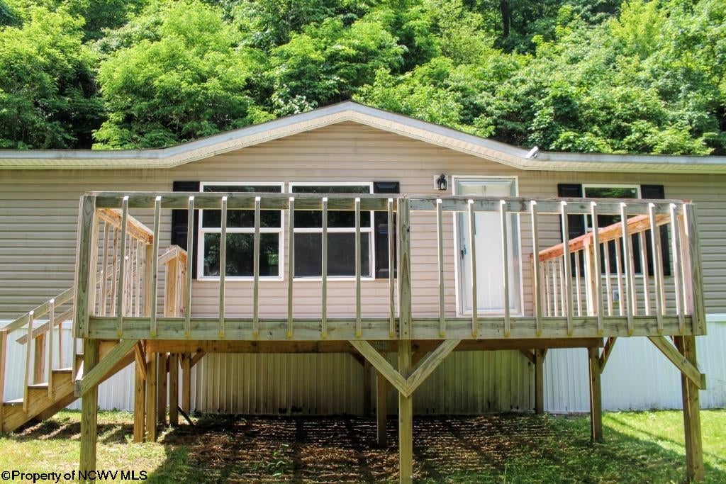 5883 Saltlick Road Terra Alta, WV 26764 - Photo 3 of 23 Gallery Image 3