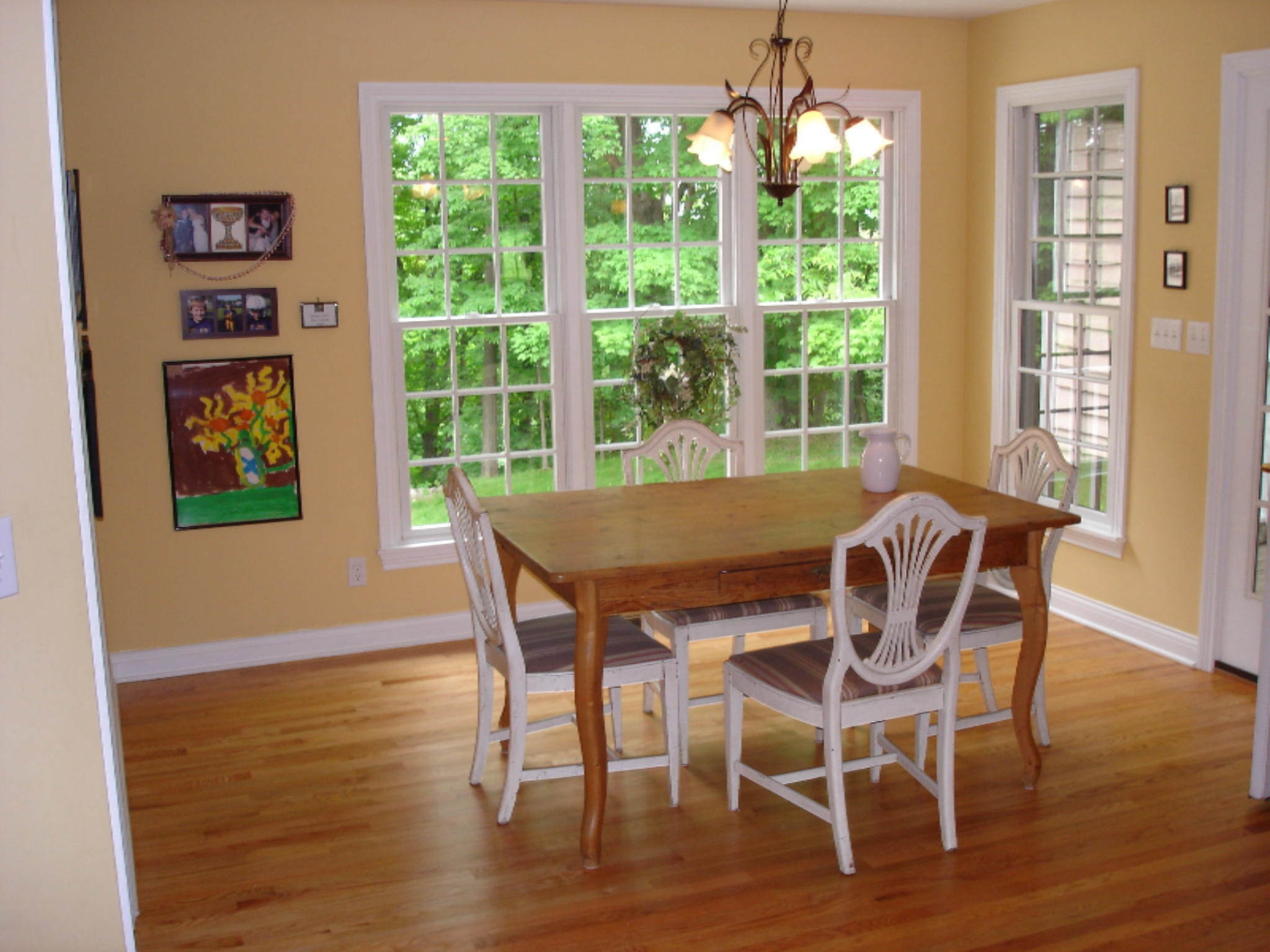 2179 Autumn Ridge St. Joseph, MI 49085 - Photo 28 of 53 CASUAL EATING AREA