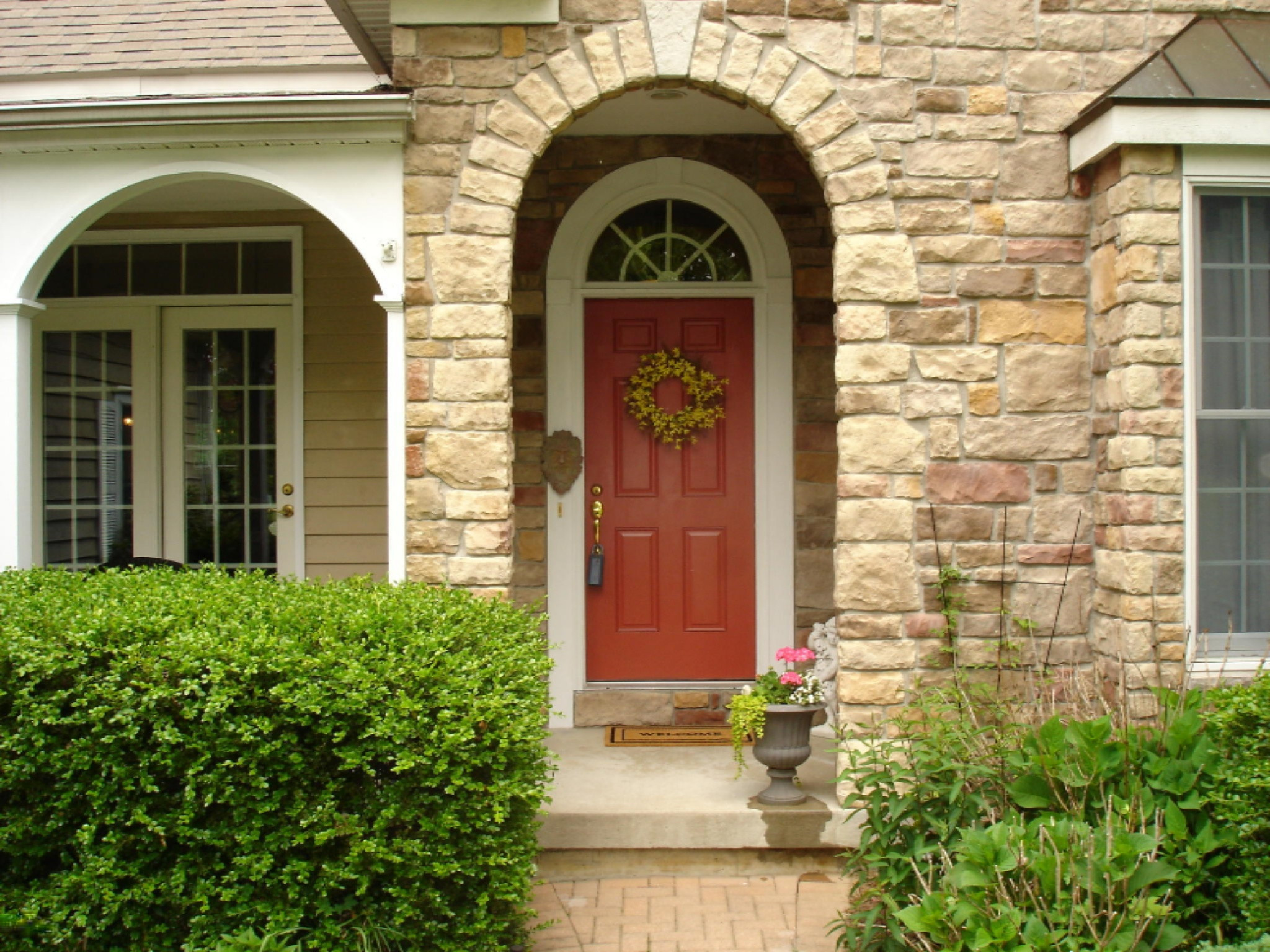 2179 Autumn Ridge St. Joseph, MI 49085 - Photo 4 of 53 FRONT ENTRY