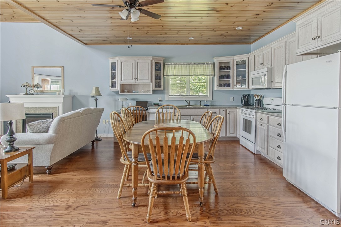 25401 Indian Point Road Chaumont, NY 13622 - Photo 13 of 40