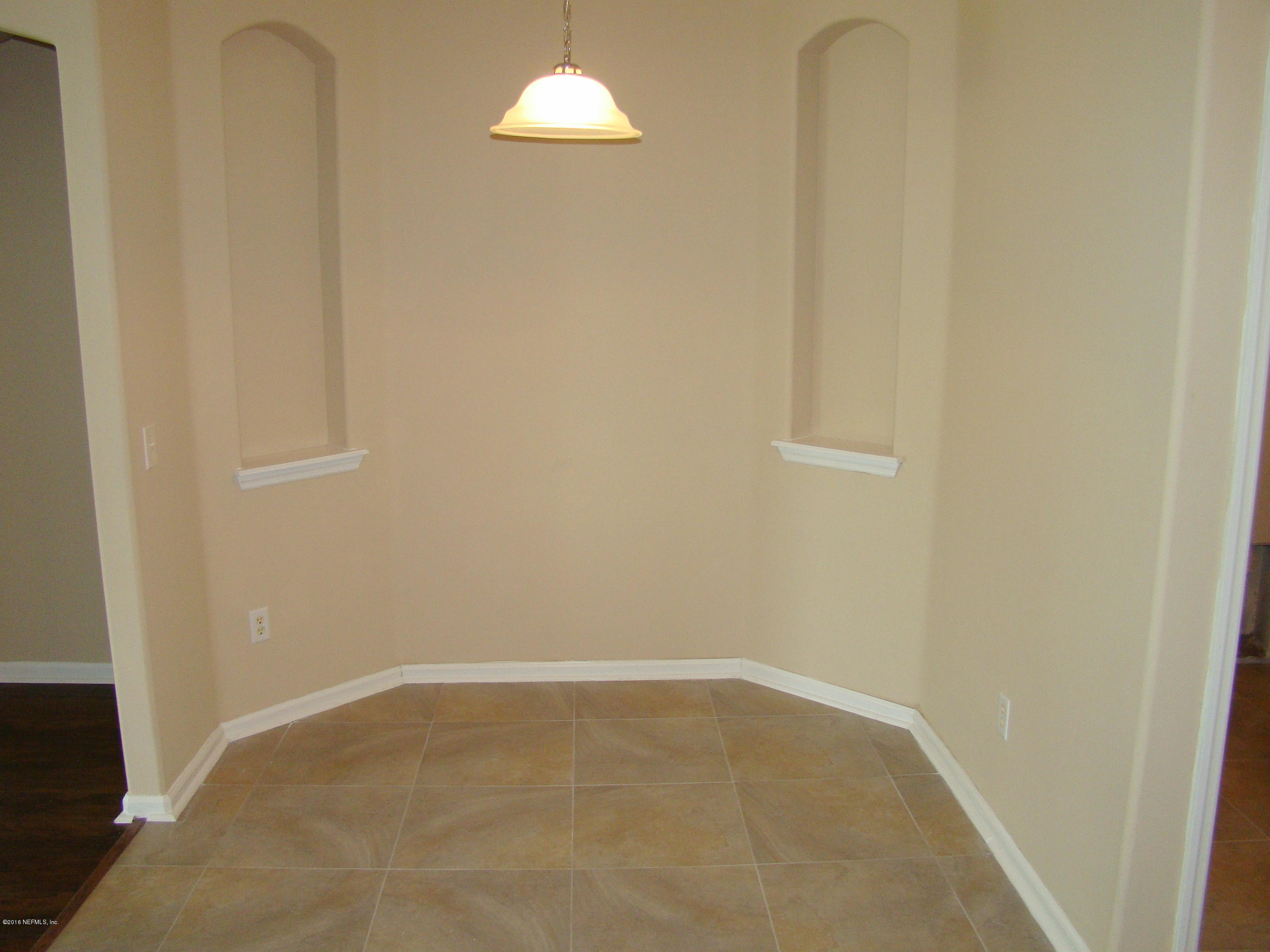 2499 Mallory Hills Road Jacksonville, FL 32221 - Photo 16 of 18 EAT IN KITCHEN