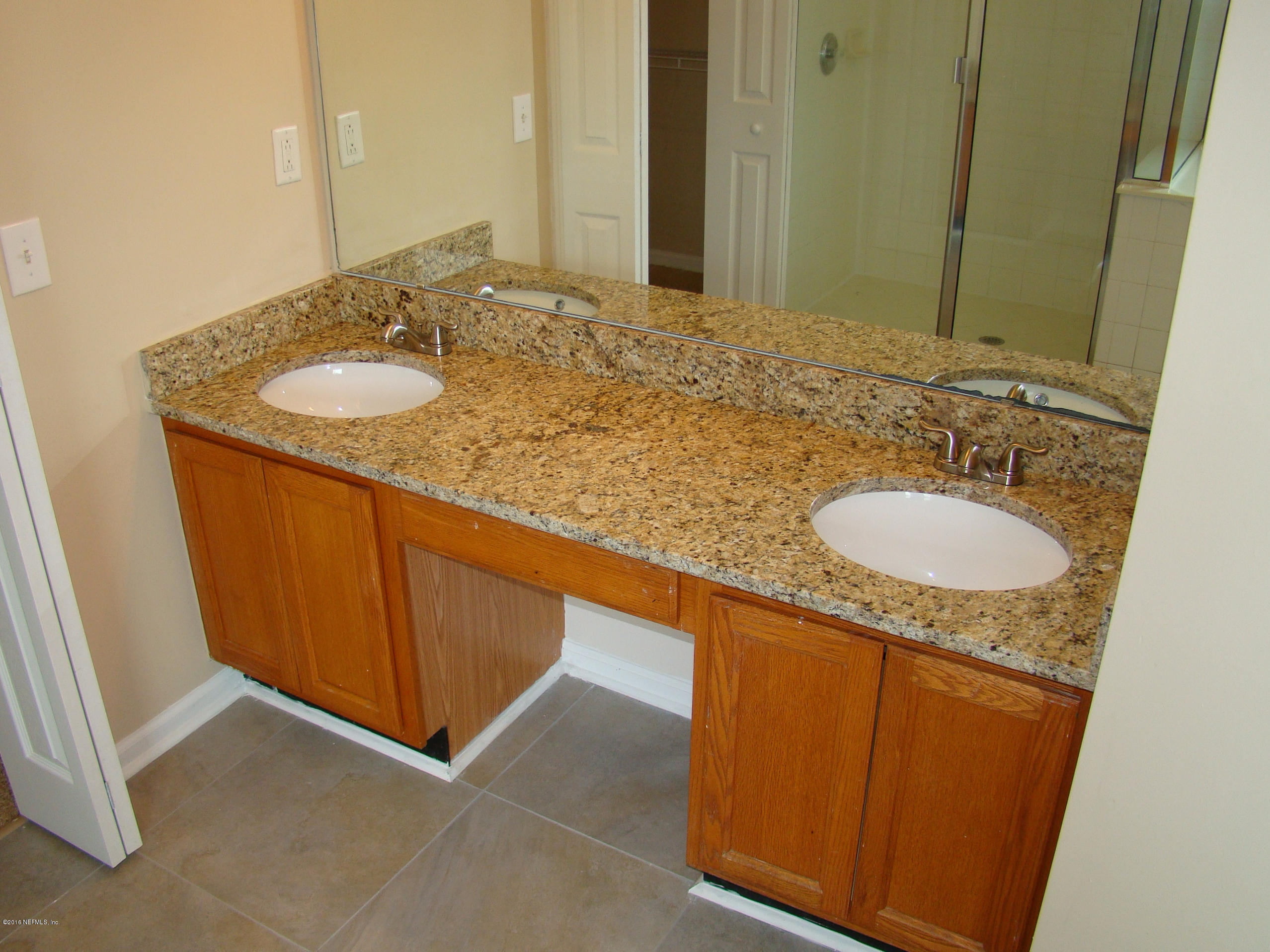2499 Mallory Hills Road Jacksonville, FL 32221 - Photo 8 of 18 MASTER VIEW 2