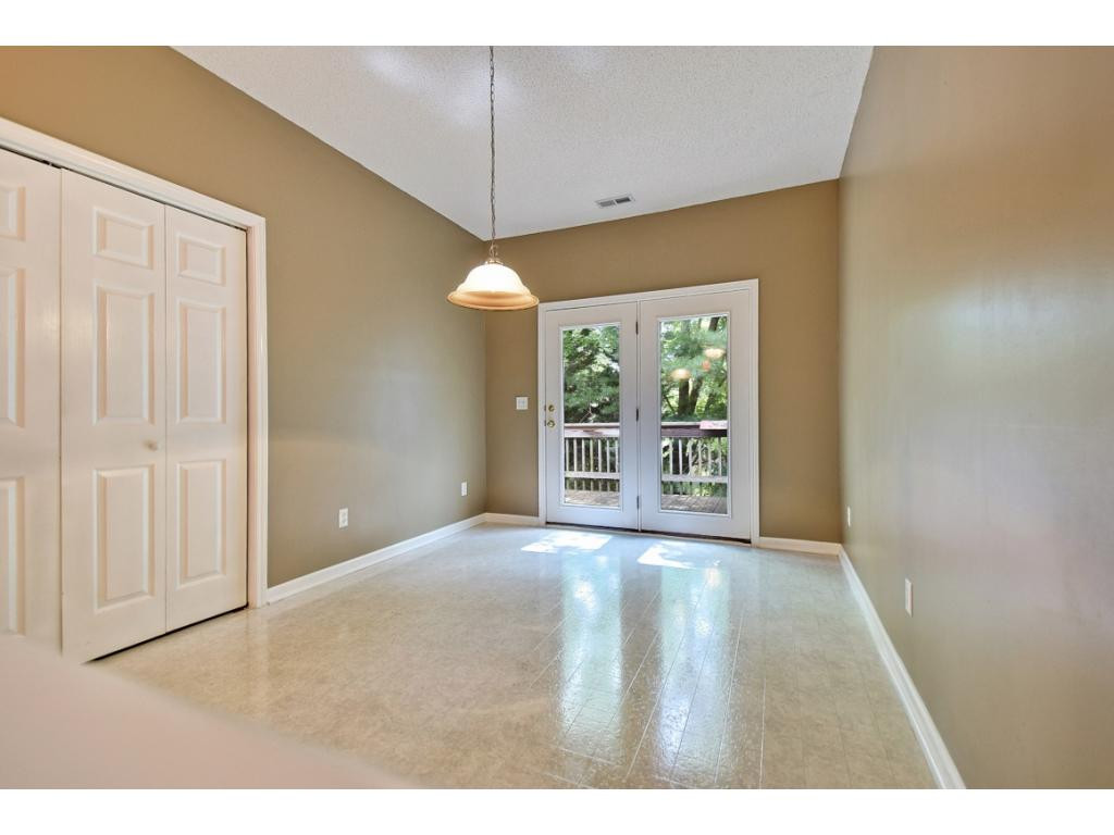 9 Cherokee Ridge Court Johnson City, TN 37604 - Photo 17 of 35 Photo 17
