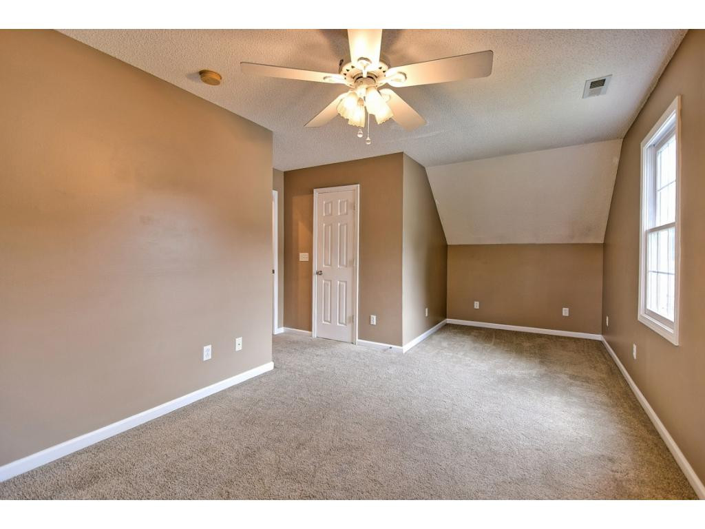 9 Cherokee Ridge Court Johnson City, TN 37604 - Photo 31 of 35 Photo 31