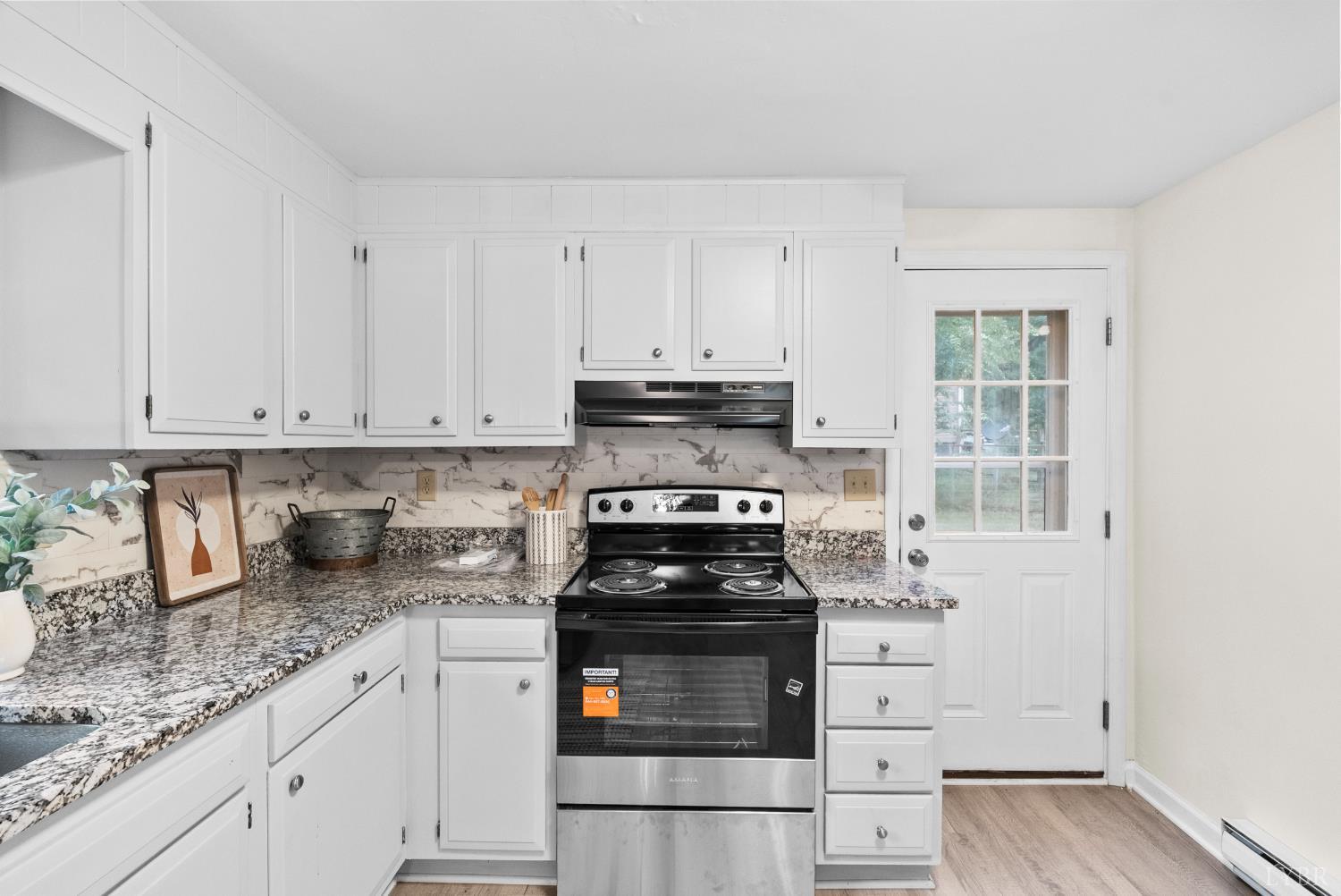 1391 Boxwood Farm Road Amherst, VA 24521 - Photo 6 of 37 Gallery Image 6