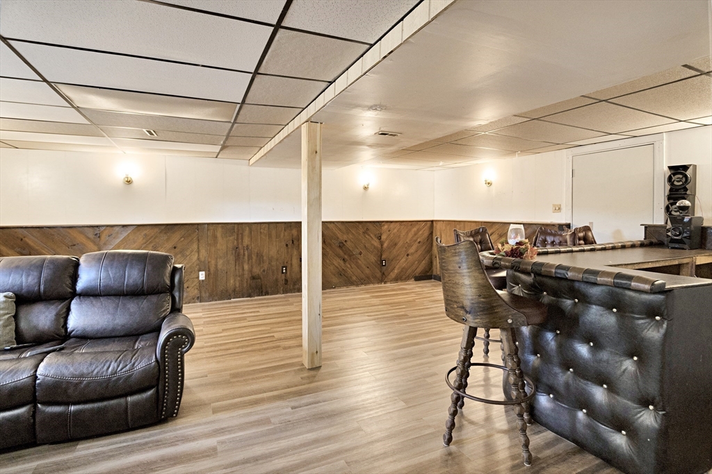 485 Riverside Road Springfield, MA 01107 - Photo 29 of 33