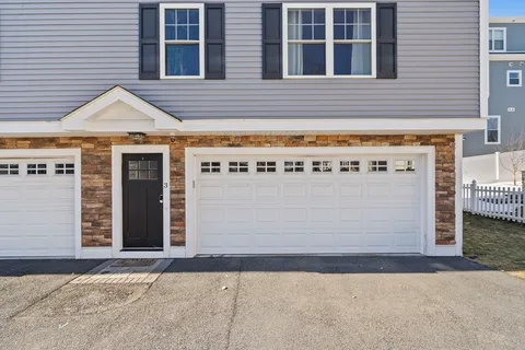 $675,000 | 51 Branch Street, Unit 3, Quincy, MA 02169