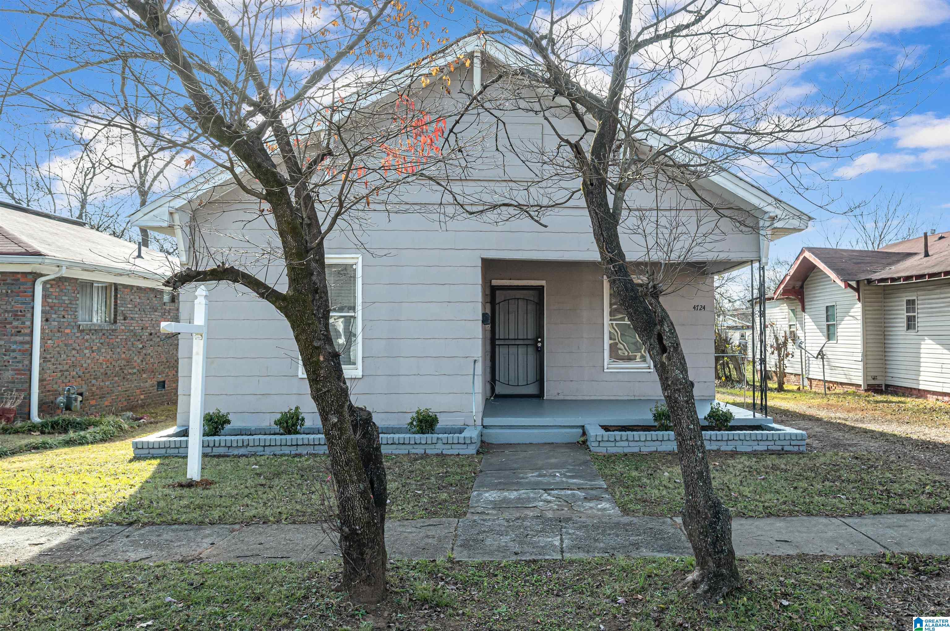 4724 Ter R Birmingham, AL 35208 - Photo 2 of 34