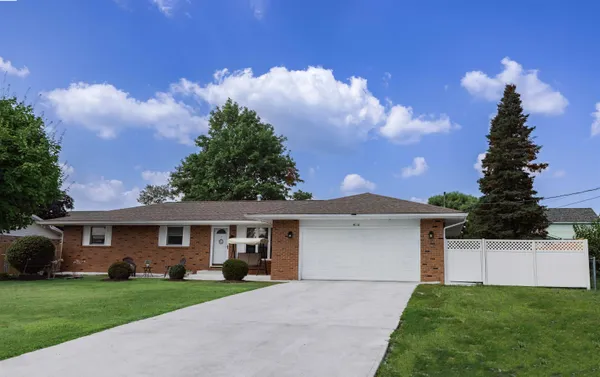 $284,999 | 4110 3rd Road, Bremen, IN 46506
