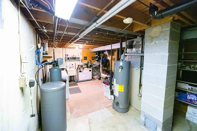 $299,999 | 4110 3rd Road, Bremen, IN 46506