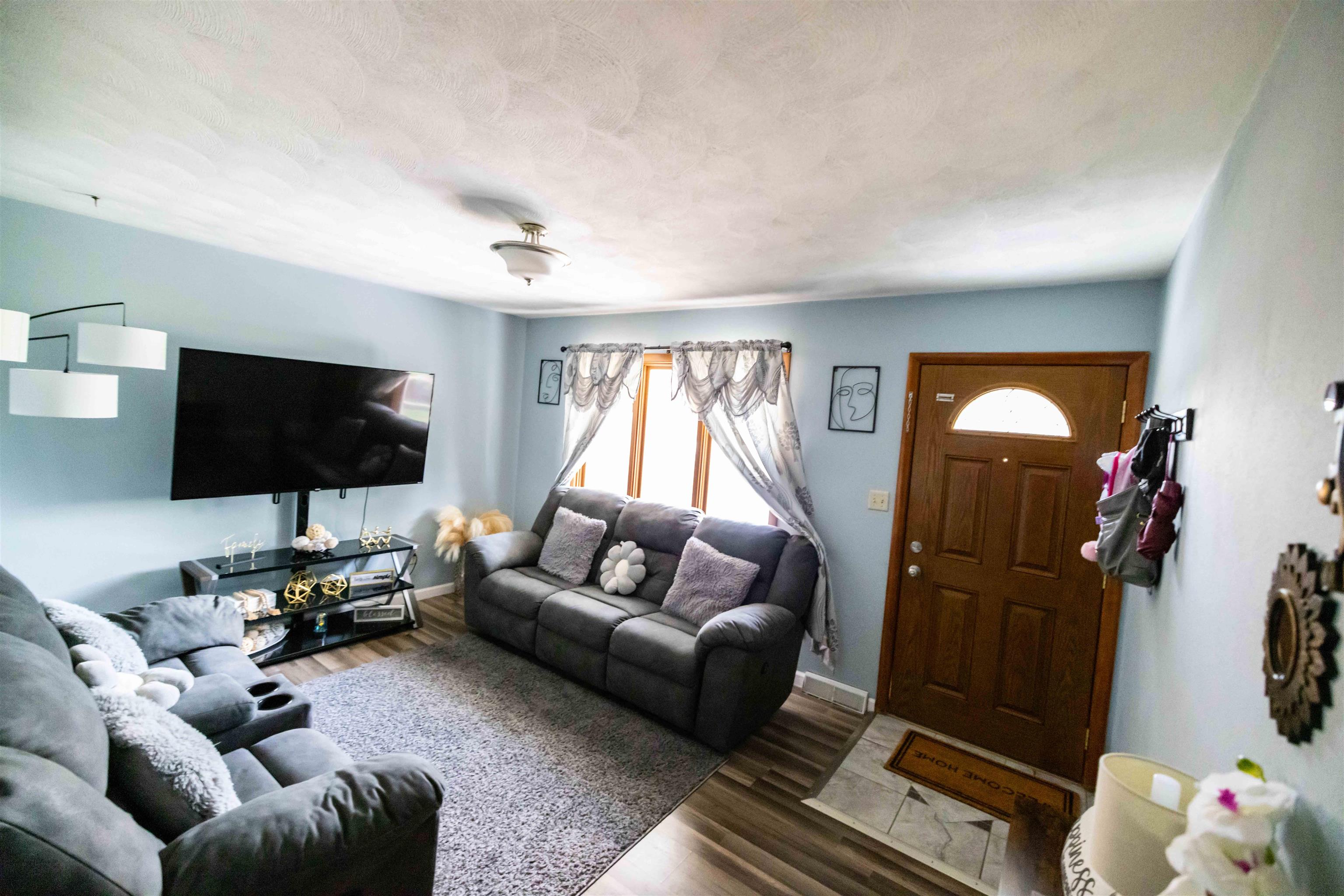 4110 3rd Road Bremen, IN 46506 - Photo 3 of 27