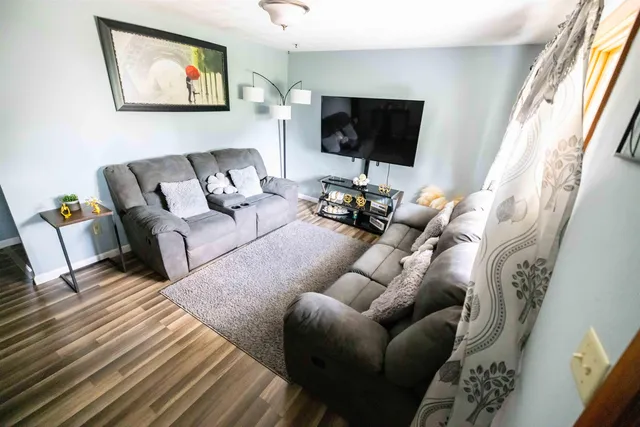 $299,999 | 4110 3rd Road, Bremen, IN 46506