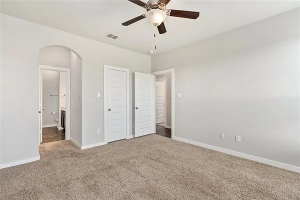 $1,595 | 334 Creekside Curve, New Braunfels, TX 78130