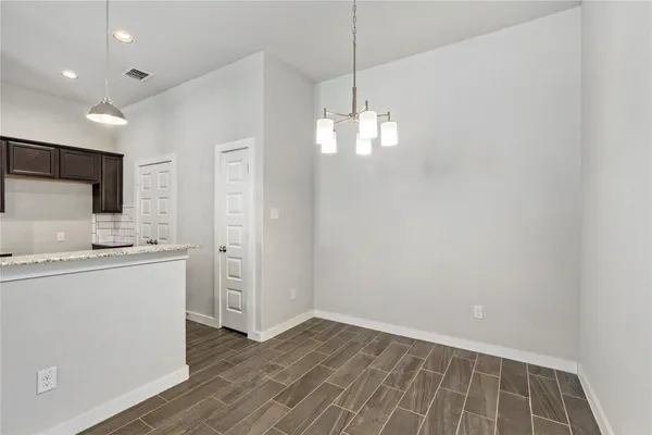 $1,595 | 334 Creekside Curve, New Braunfels, TX 78130