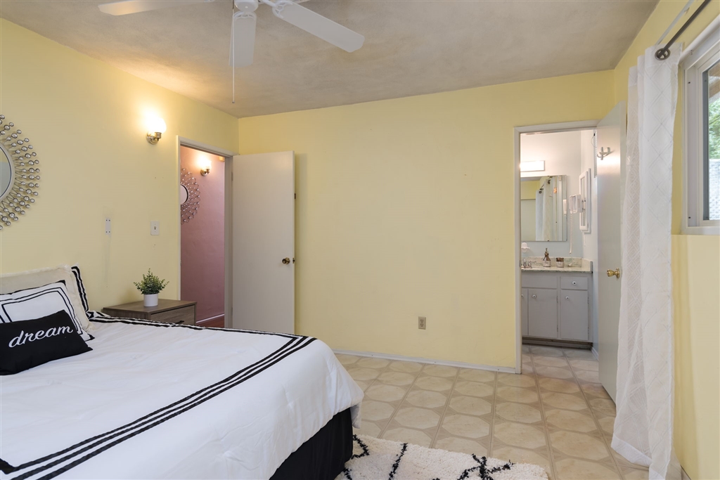 9122 Westhill Road Lakeside, CA 92040 - Photo 13 of 25 Gallery Image 13