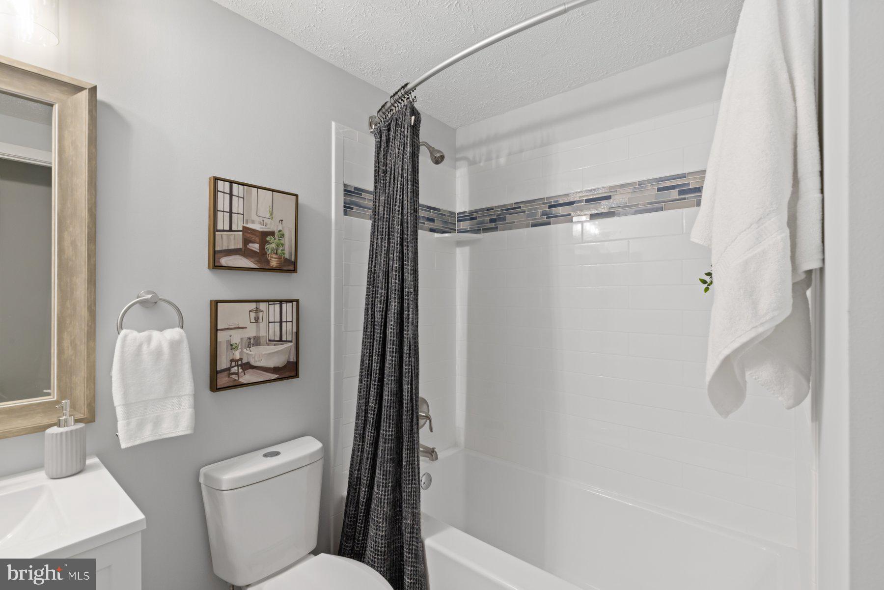 4711 Hawksbury Road Baltimore, MD 21208 - Photo 24 of 35 Hall bathroom