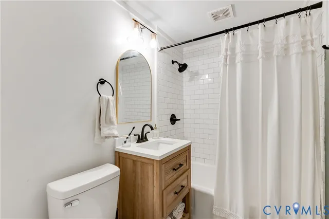 $2,400 | 2103 Pinetree Drive, Richmond, VA 23230