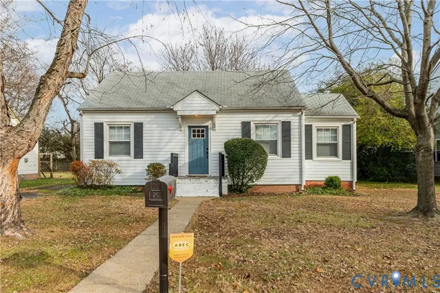 $2,400 | 2103 Pinetree Drive, Richmond, VA 23230