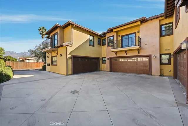 a view of a house with a outdoor space