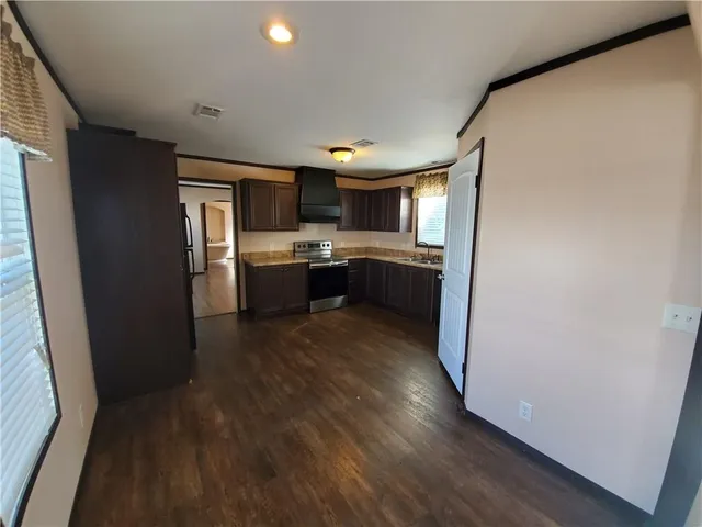 $170,000 | 30142-30144 Highway 23, Buras, LA 70041