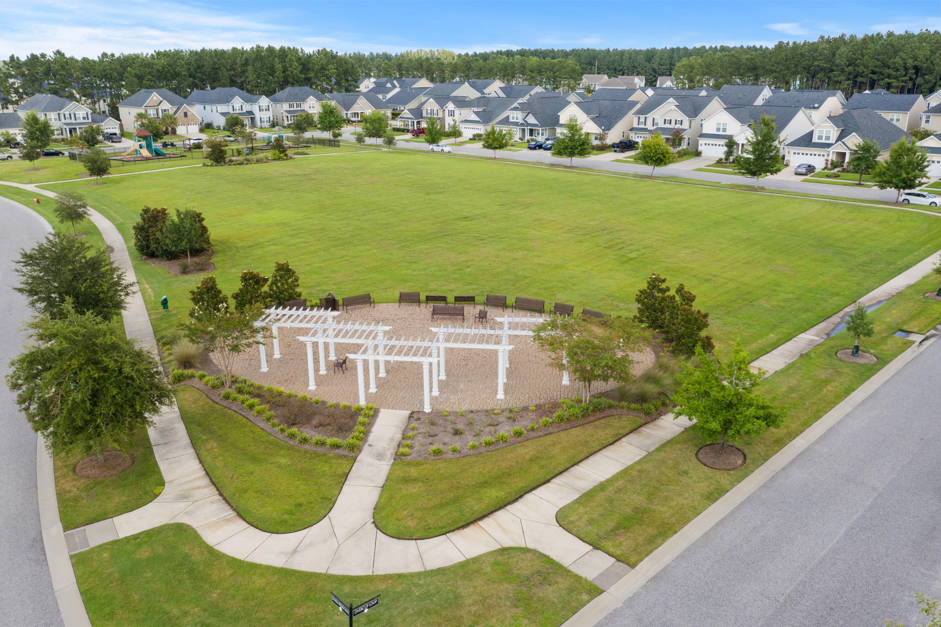 423 Squire Pope Road Summerville, SC 29486 - Photo 50 of 59 Lindera (11)