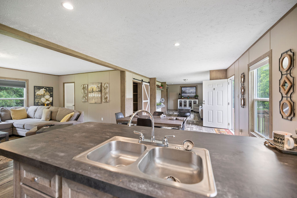306 Gilmer Road Anderson, SC 29621 - Photo 9 of 29 Gallery Image 9