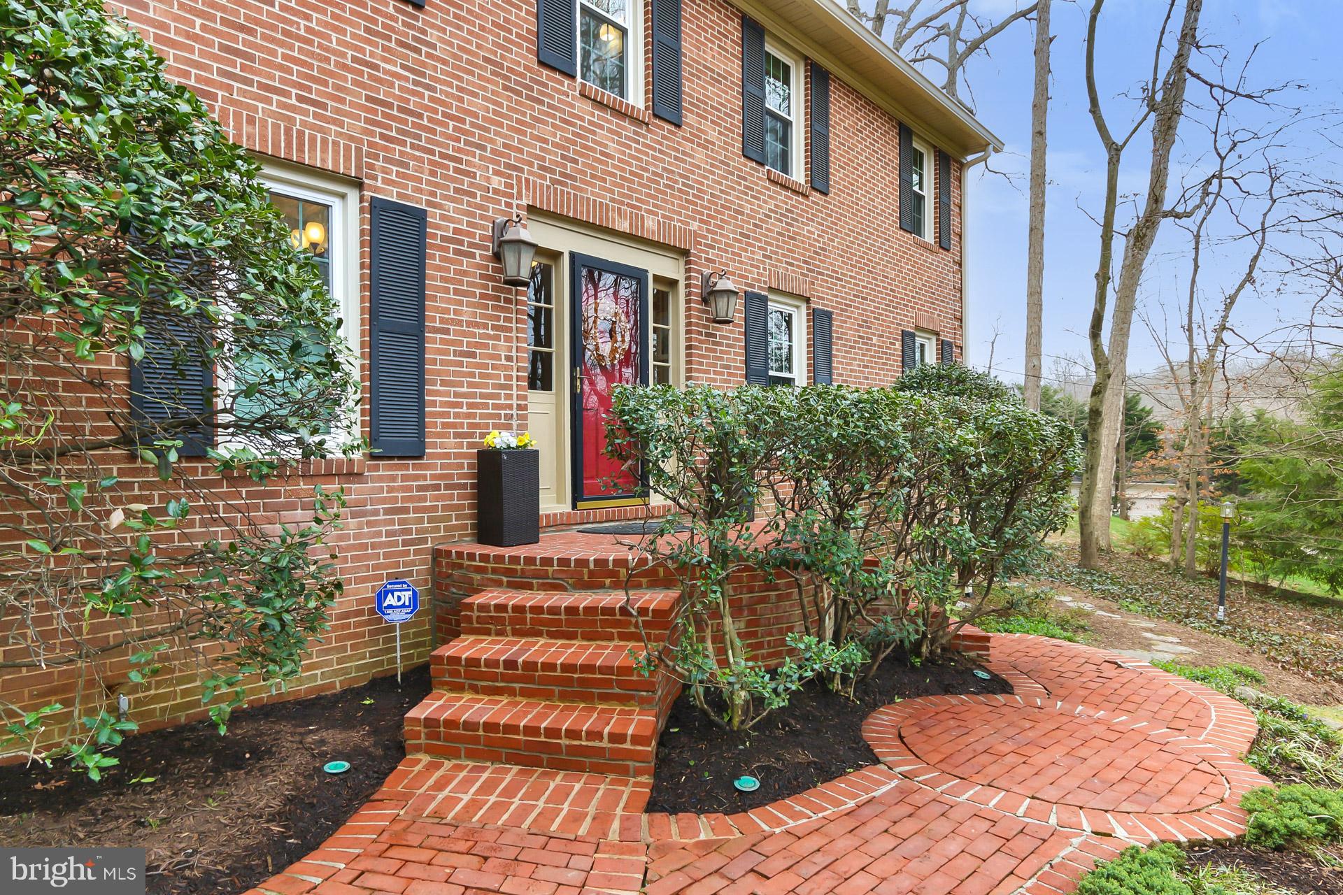 6605 Wren Drive Springfield, VA 22150 - Photo 3 of 62