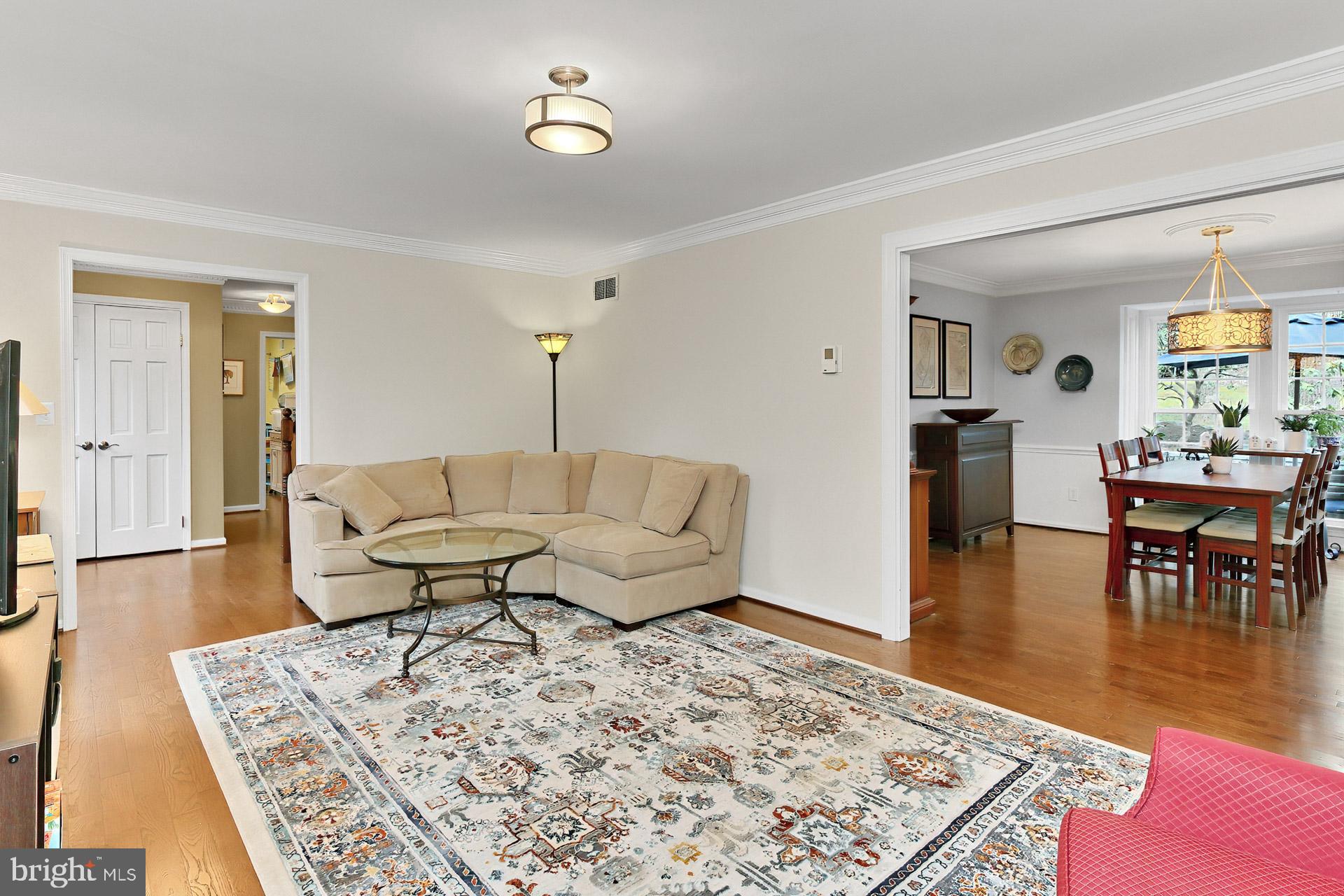 6605 Wren Drive Springfield, VA 22150 - Photo 7 of 62