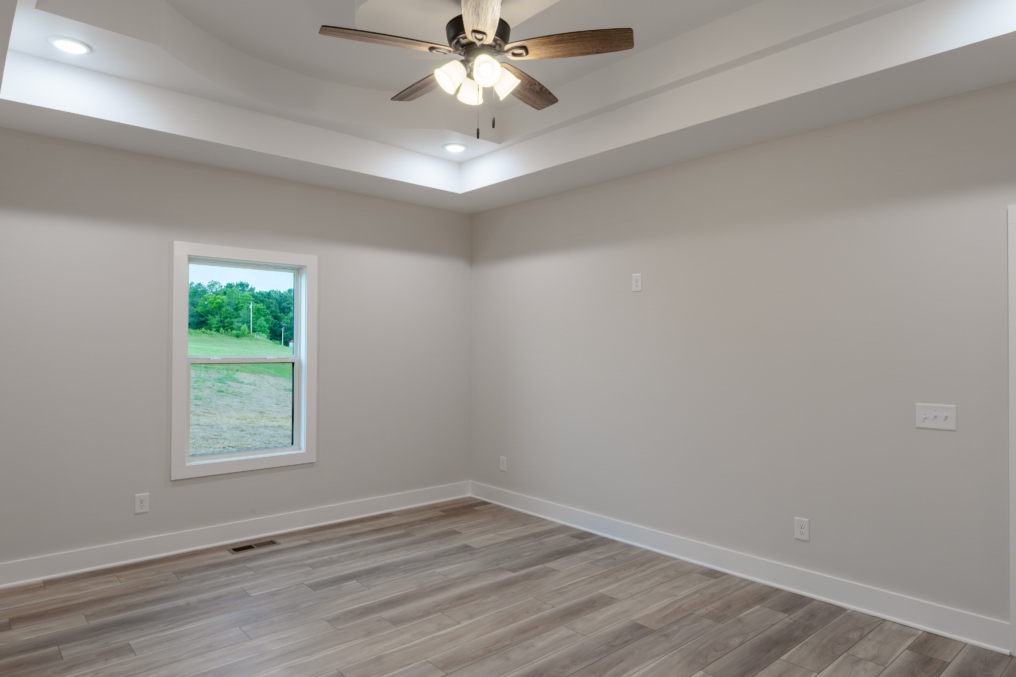 2010 Lafayette Road Red Boiling Springs, TN 37150 - Photo 14 of 35
