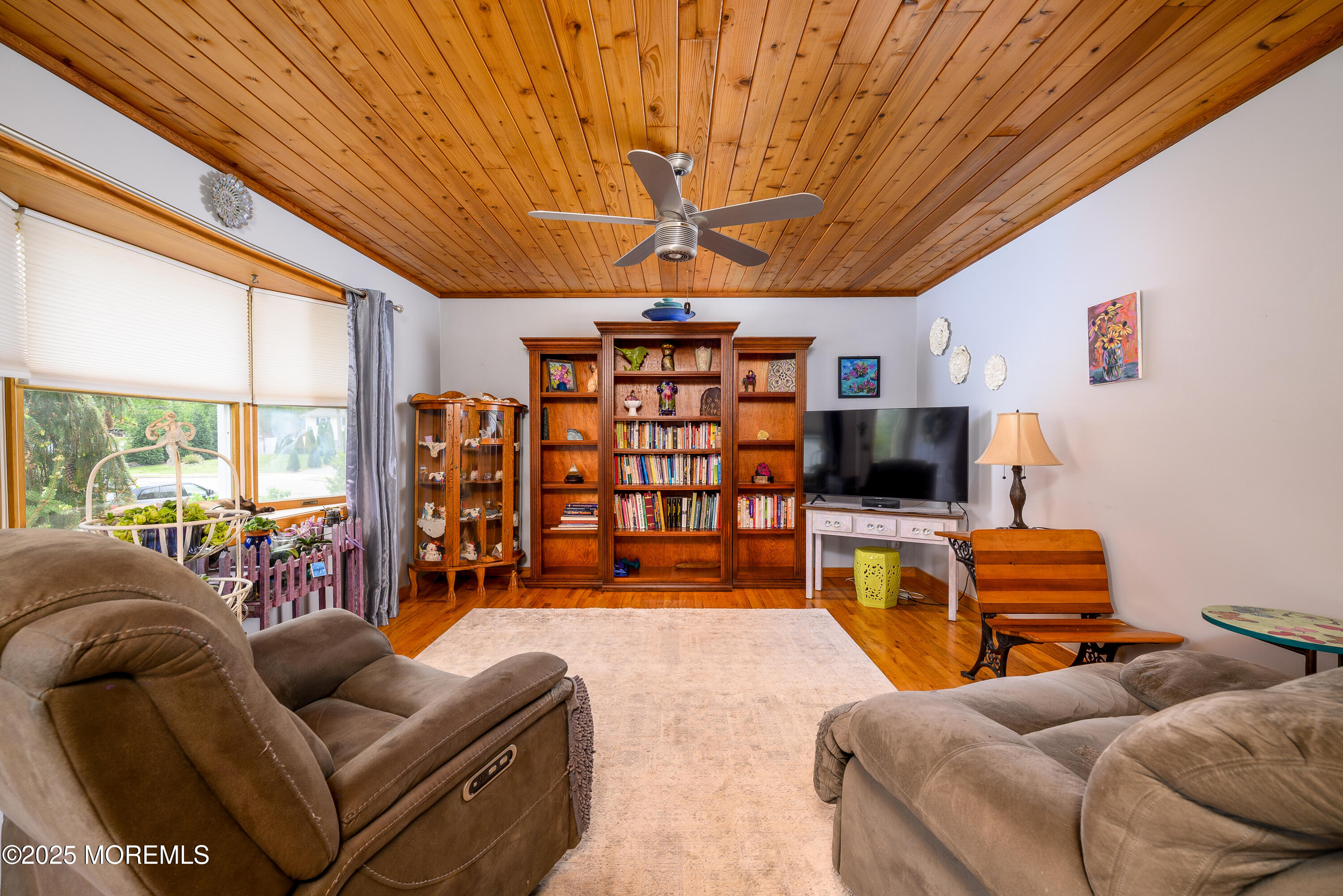 5 Darien Circle Howell, NJ 07731 - Photo 11 of 39 5 Darien Cir-13