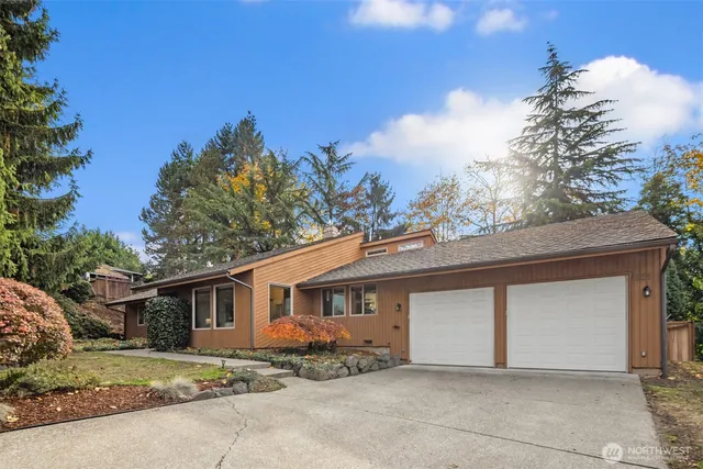 $697,888 | 821 South 31st Street, Renton, WA 98055
