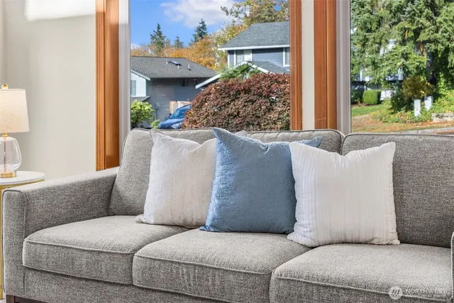 $697,888 | 821 South 31st Street, Renton, WA 98055