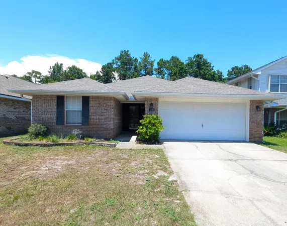 $2,020 | 1020 Freeport Court, Mary Esther, FL 32569