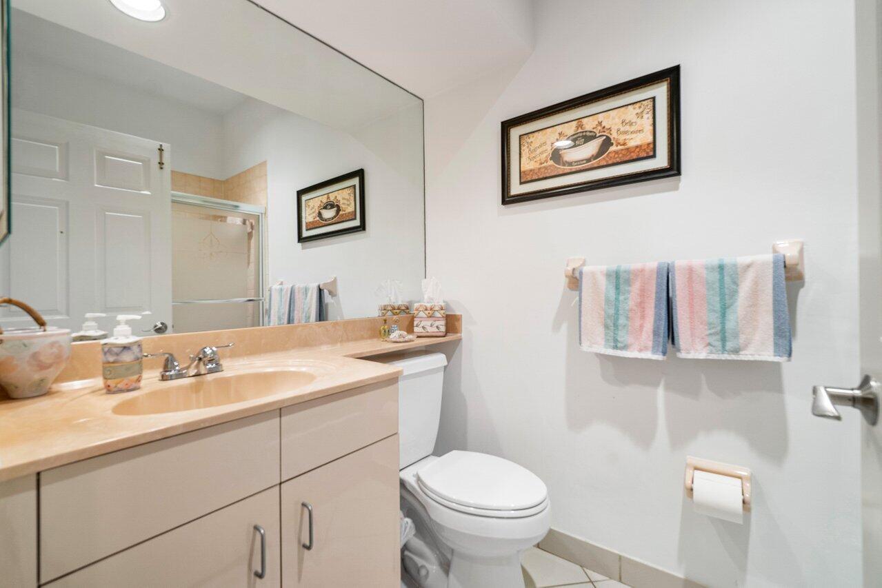 4898 Northwest 25th Way Boca Raton, FL 33434 - Photo 23 of 42 023-4898Northwest25thWay-BocaRaton-FL-33